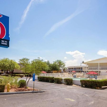 Motel 6-Youngtown, Az - Phoenix - Sun City Экстерьер фото