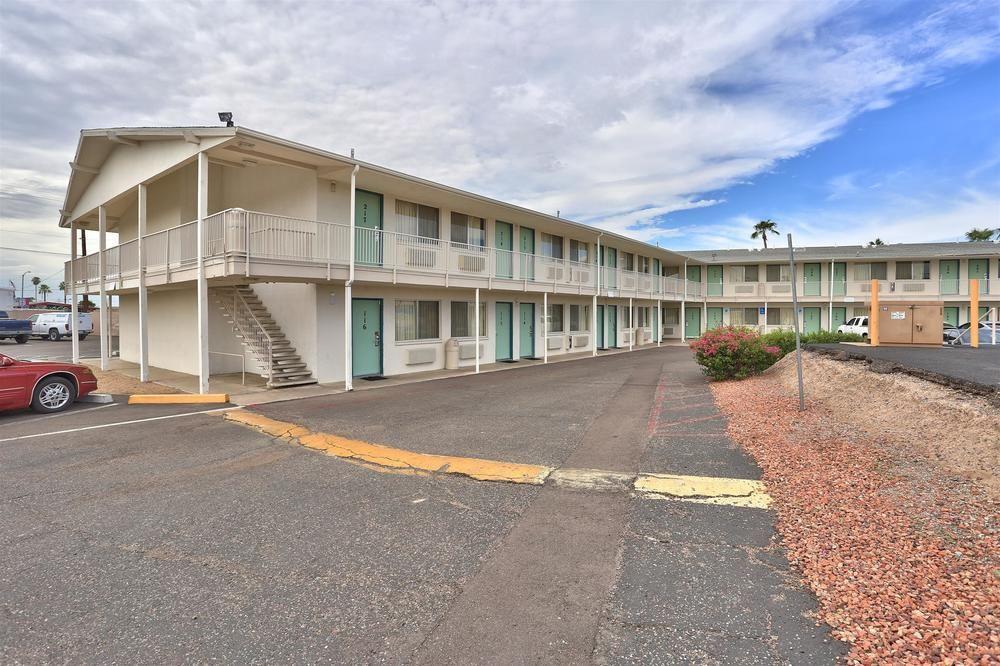 Motel 6-Youngtown, Az - Phoenix - Sun City Экстерьер фото